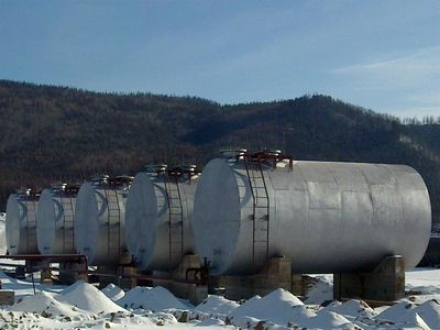 Горизонтальные стальные цилиндрические резервуары для нефтепродуктов. Парк ГСМ, Читинская область